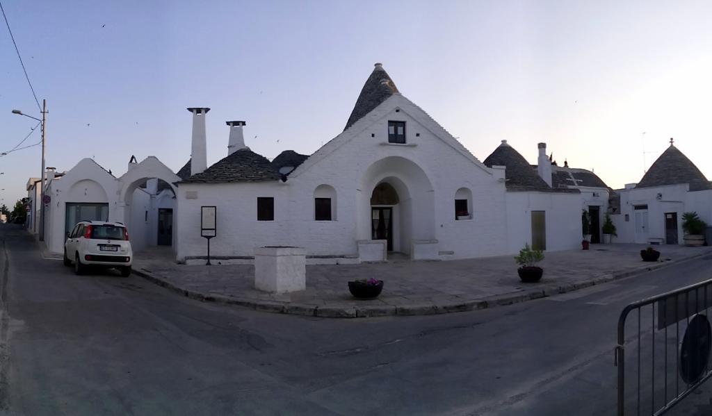 Hotel Cuor Di Puglia Alberobello Bagian luar foto